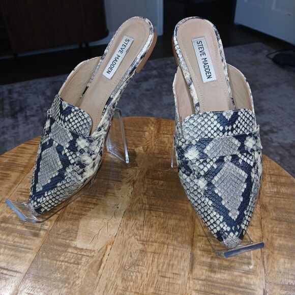 ​Steve Madden Fuax SNAKESKIN Pointed Toe SlipOn Mule Loafer Flats Sz 7 Comfort - Picture 1 of 11